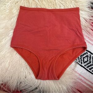 ARQ high waist panty